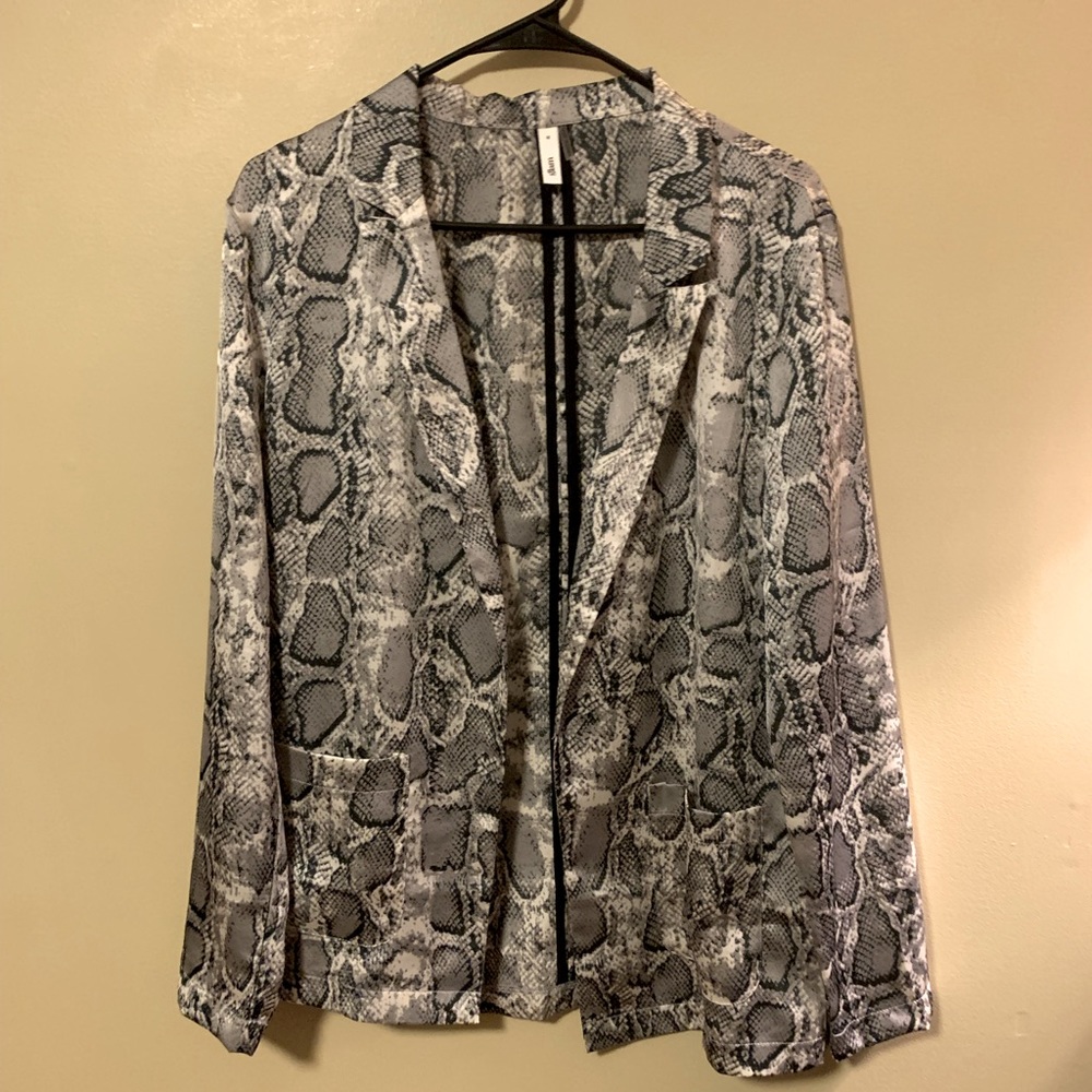Snakeskin Print Blazer